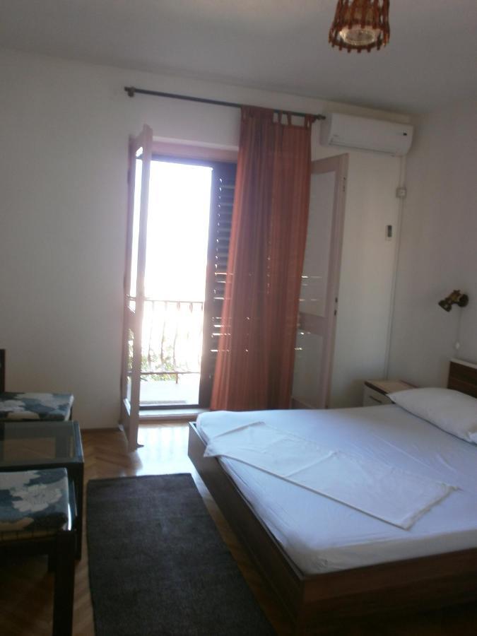 Apartments By The Sea Podgora, Makarska - 12326 Dış mekan fotoğraf