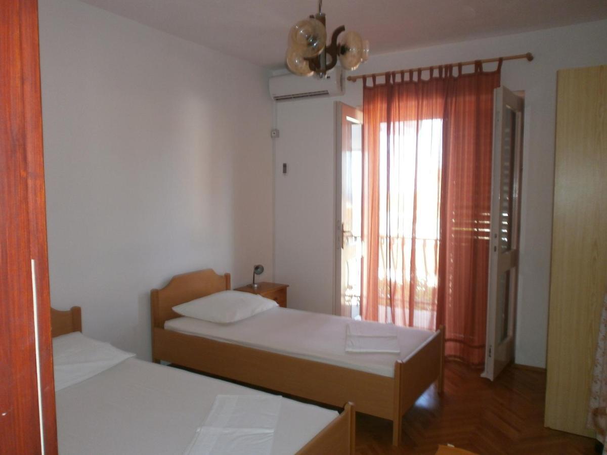 Apartments By The Sea Podgora, Makarska - 12326 Dış mekan fotoğraf
